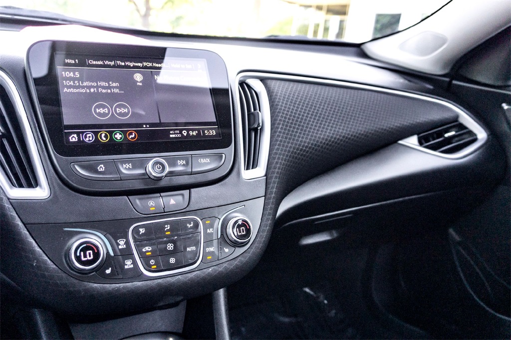 2025 Chevrolet Malibu 1LT photo 22
