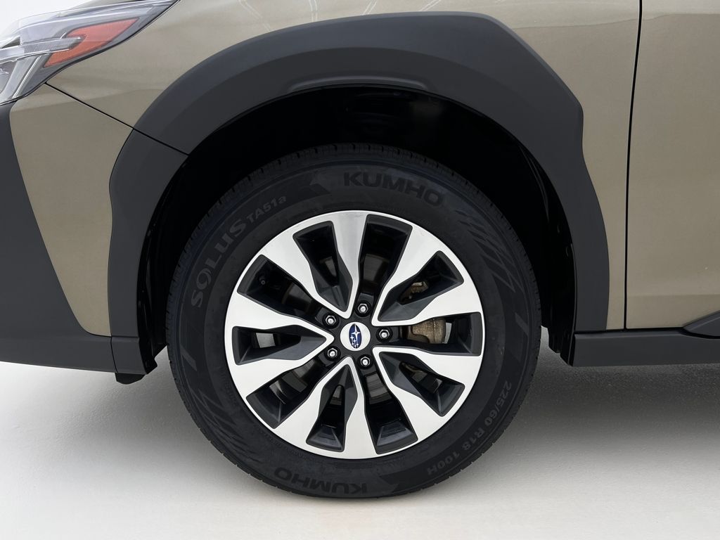 2024 Subaru Outback Touring photo 29