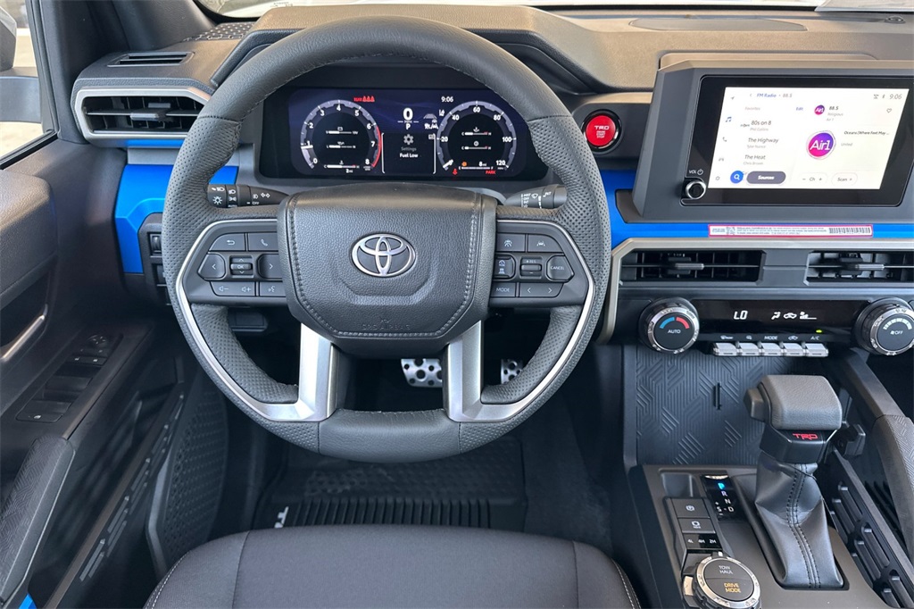 2025 Toyota Tacoma TRD Sport 4x4 Double Cab photo 13