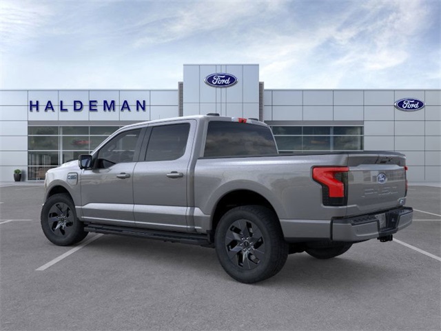 2025 Ford F-150 Lightning photo 4