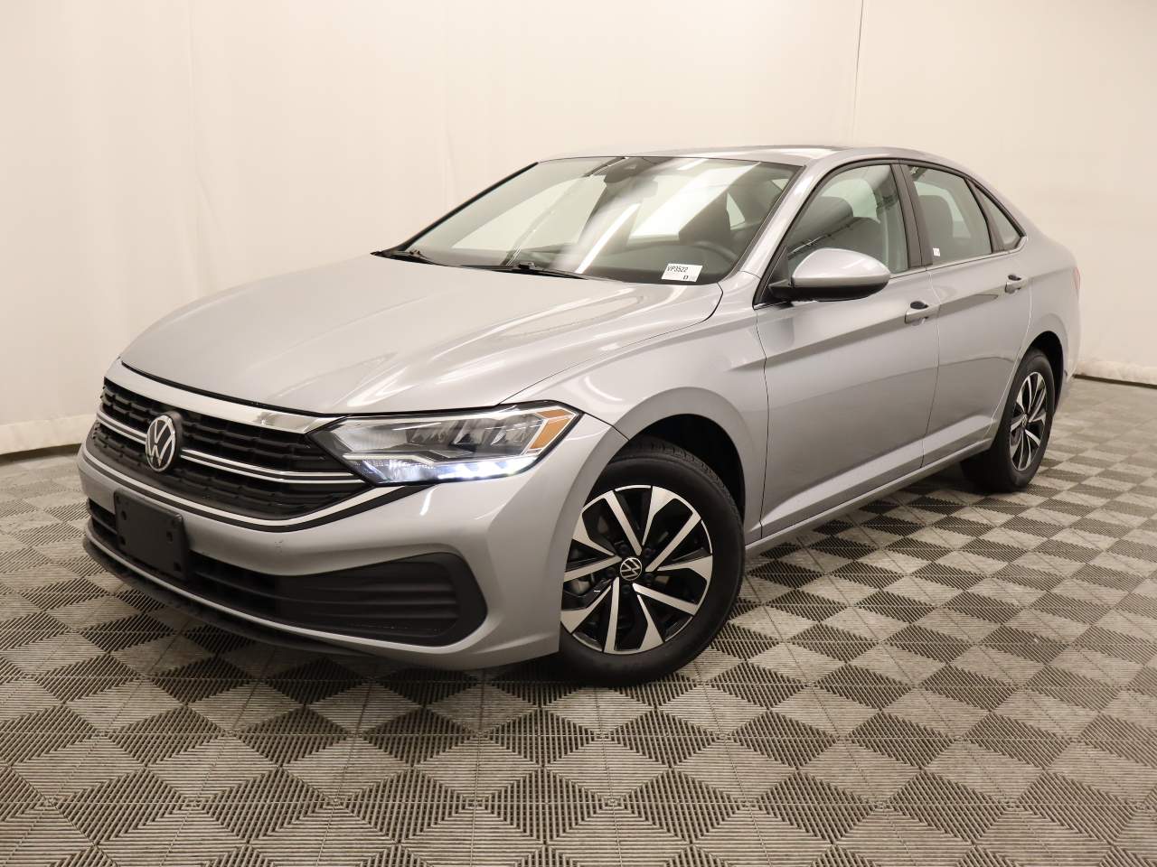 2024 Volkswagen Jetta S's photo