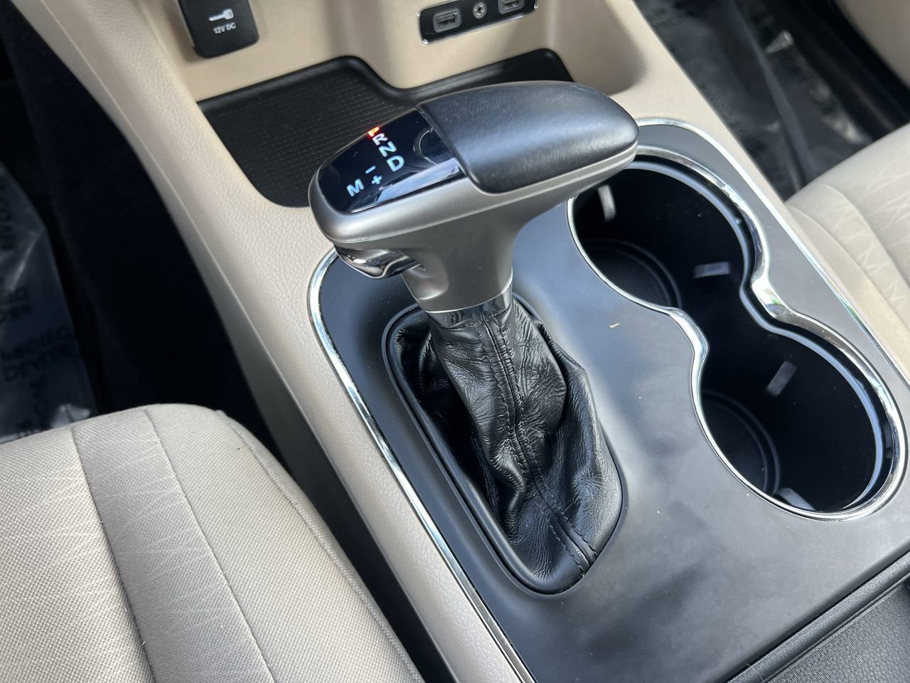 2018 Dodge Durango SXT Sport photo 23