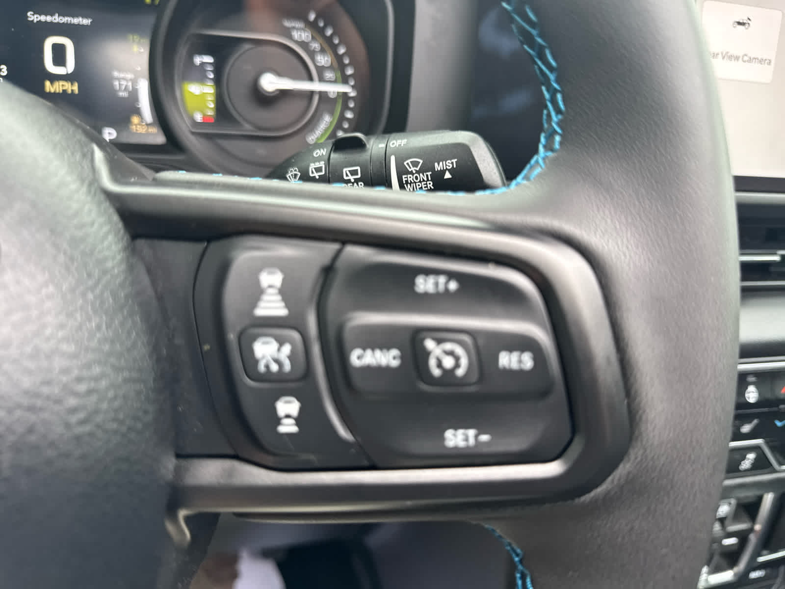 2024 Jeep Wrangler 4xe Rubicon photo 32