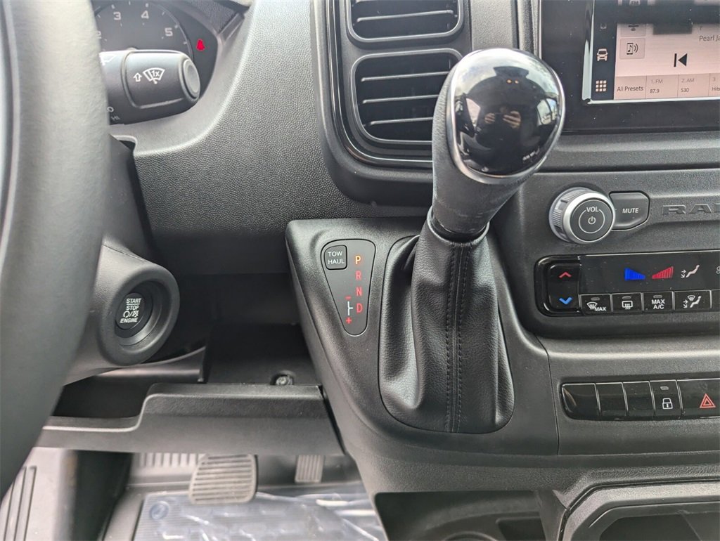 2025 Ram 1500 Tradesman photo 15