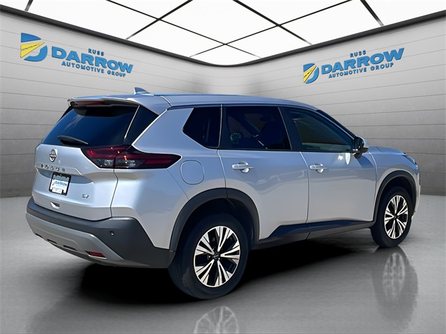 2023 Nissan Rogue SV photo 4