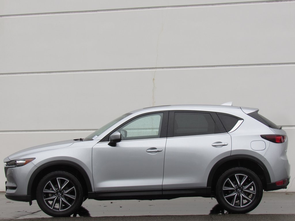 2018 Mazda CX-5 Touring photo 3