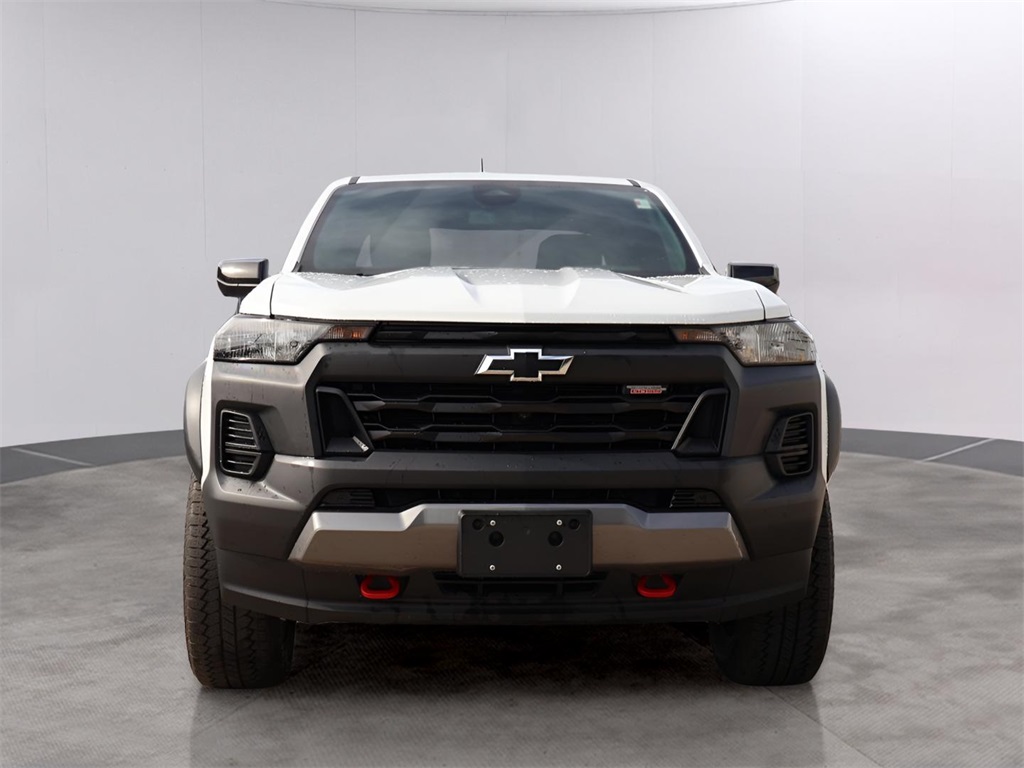 Used 2024 Chevrolet Colorado Trail Boss with VIN 1GCPTEEK8R1178890 for sale in Kansas City