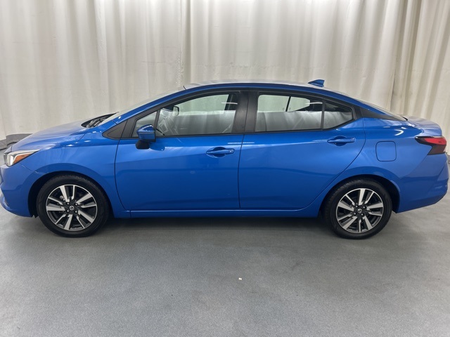 2021 Nissan Versa 1.6 SV photo 3