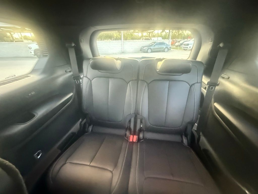 2025 Jeep Grand Cherokee Limited photo 22