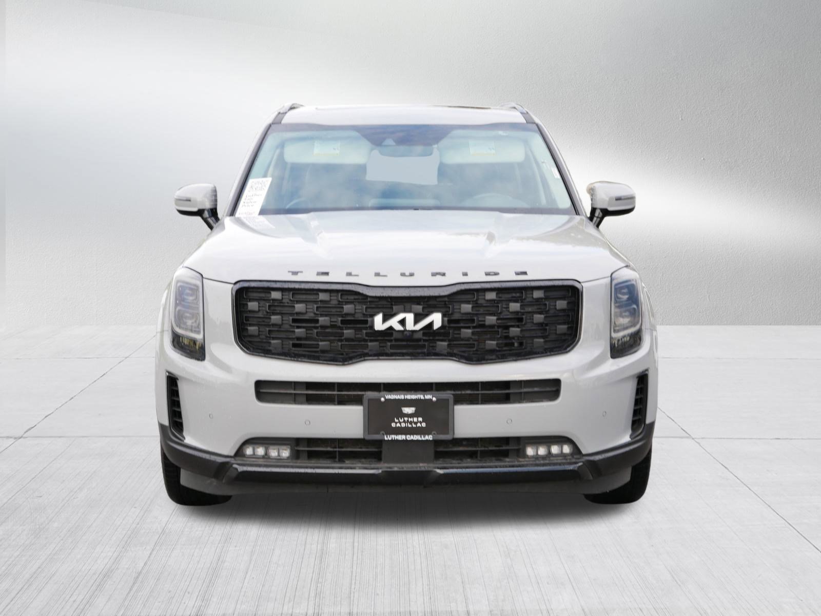 Used 2022 Kia Telluride SX with VIN 5XYP5DHC9NG292402 for sale in Vadnais Heights, Minnesota