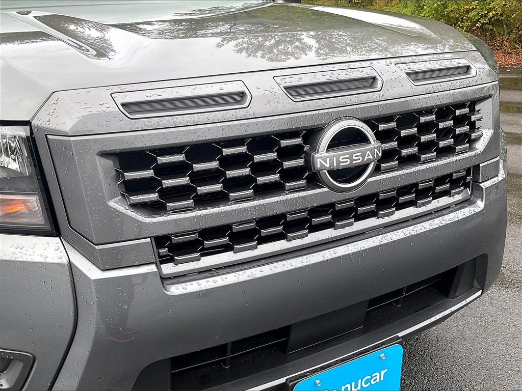 2025 Nissan Frontier SV photo 29