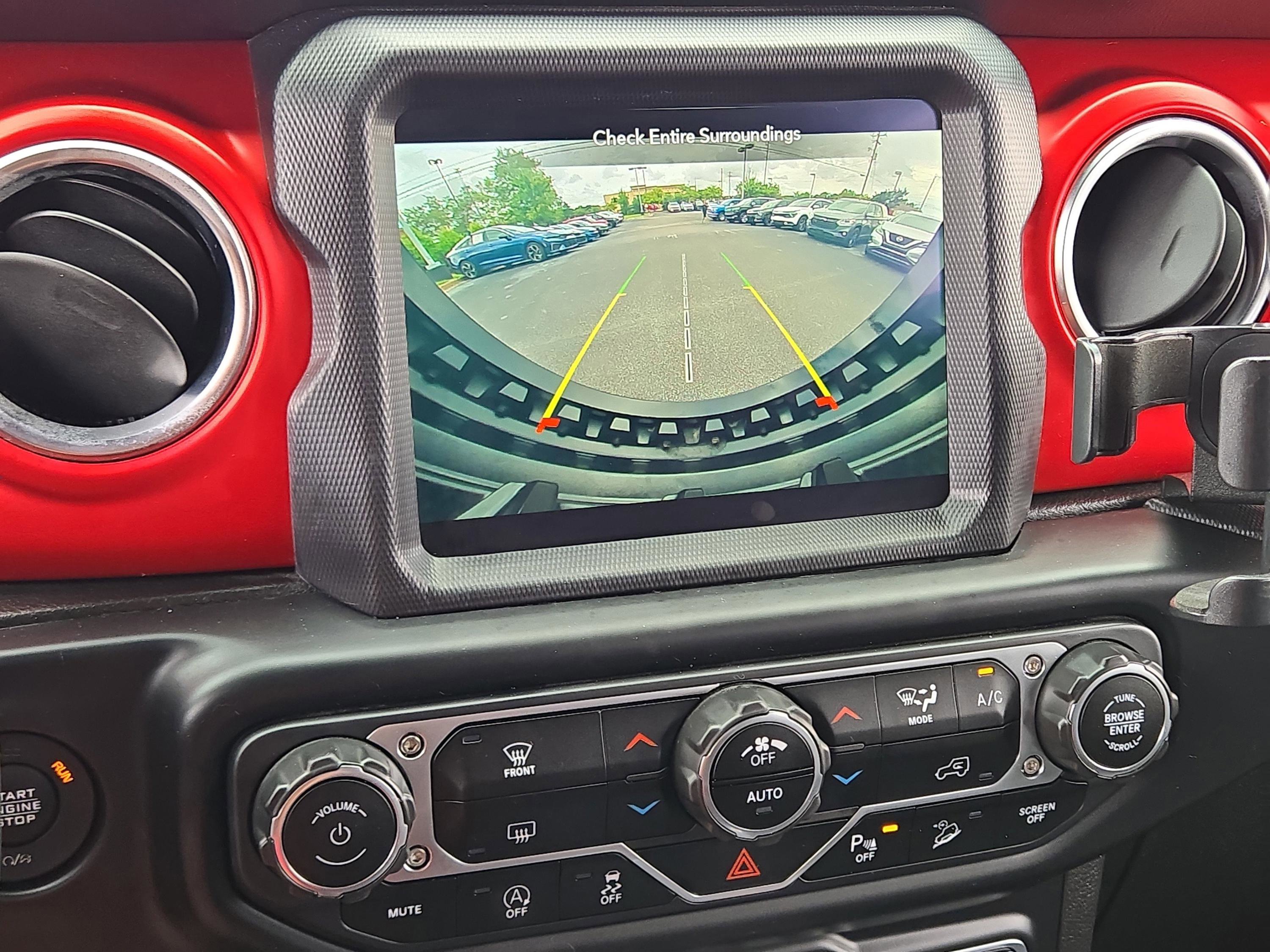 2020 Jeep Wrangler Unlimited Rubicon photo 23