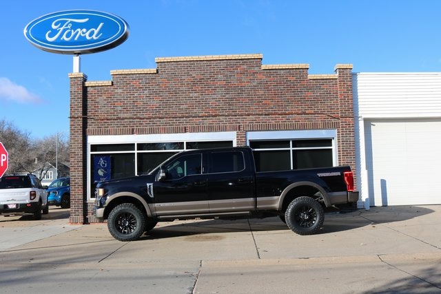 2022 Ford F-350 Super Duty King Ranch's photo