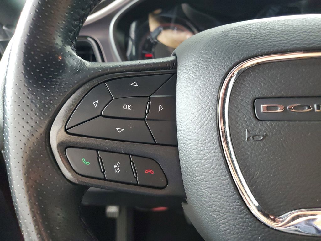 2020 Dodge Challenger SXT photo 23