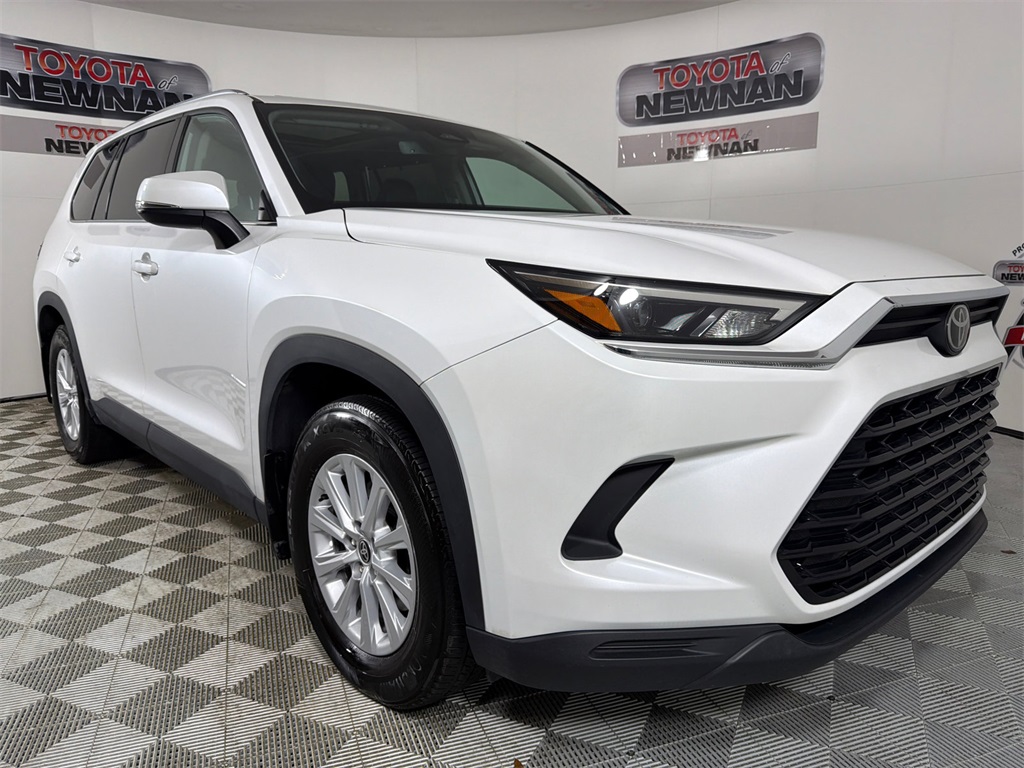 2024 Toyota Grand Highlander XLE's photo