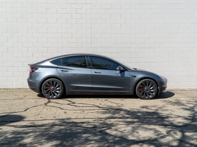 2023 Tesla Model 3 Performance photo 8