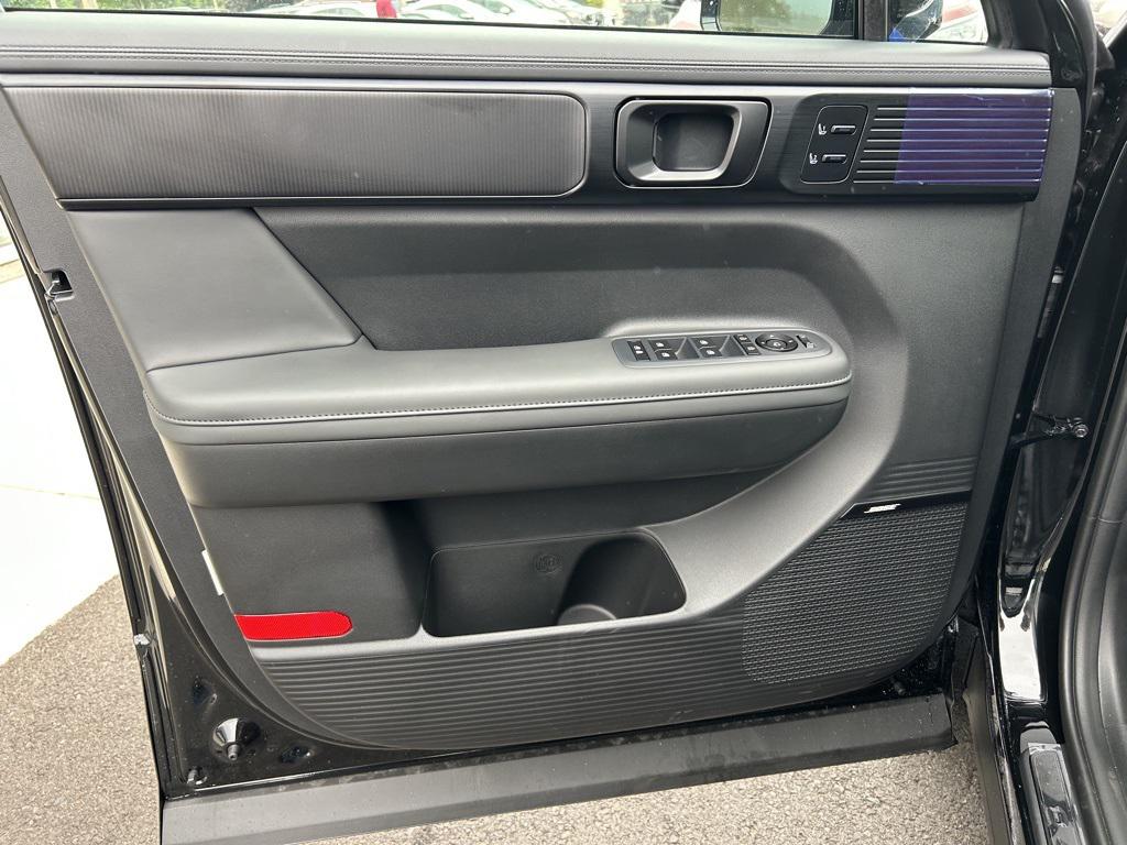 2026 Hyundai Santa Fe Calligraphy photo 8