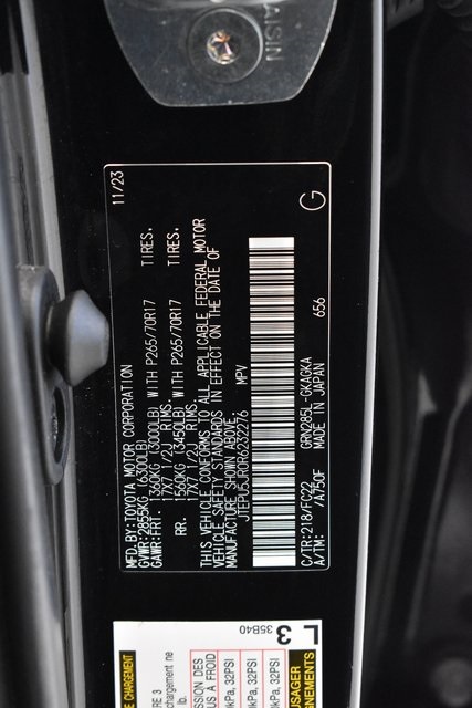 2024 Toyota 4Runner TRD Off-Road photo 24
