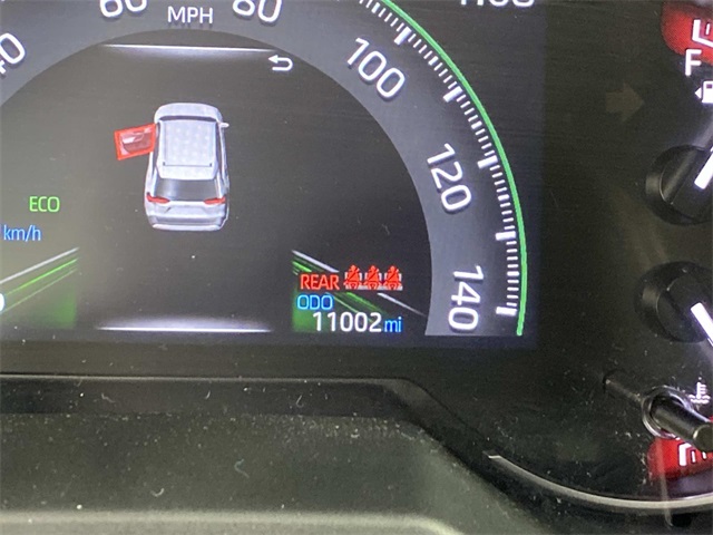 2023 Toyota RAV4 LE photo 18