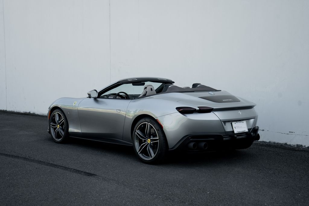 2024 Ferrari Roma Spider photo 29