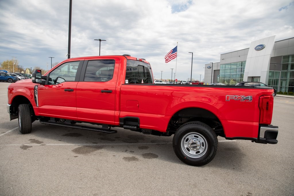2025 Ford F-350 XL photo 17