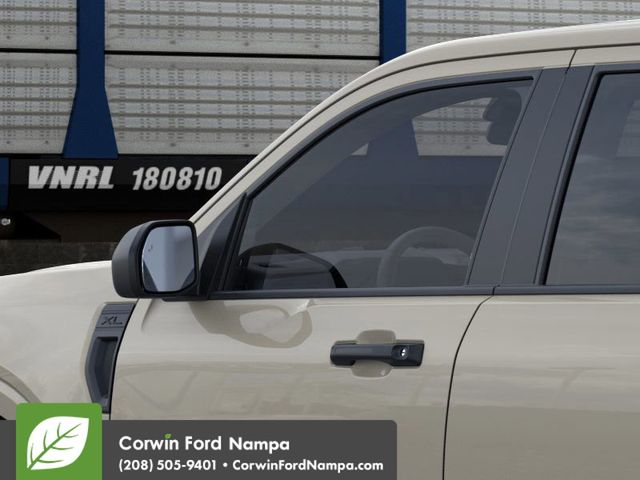 2025 Ford Maverick XL photo 12