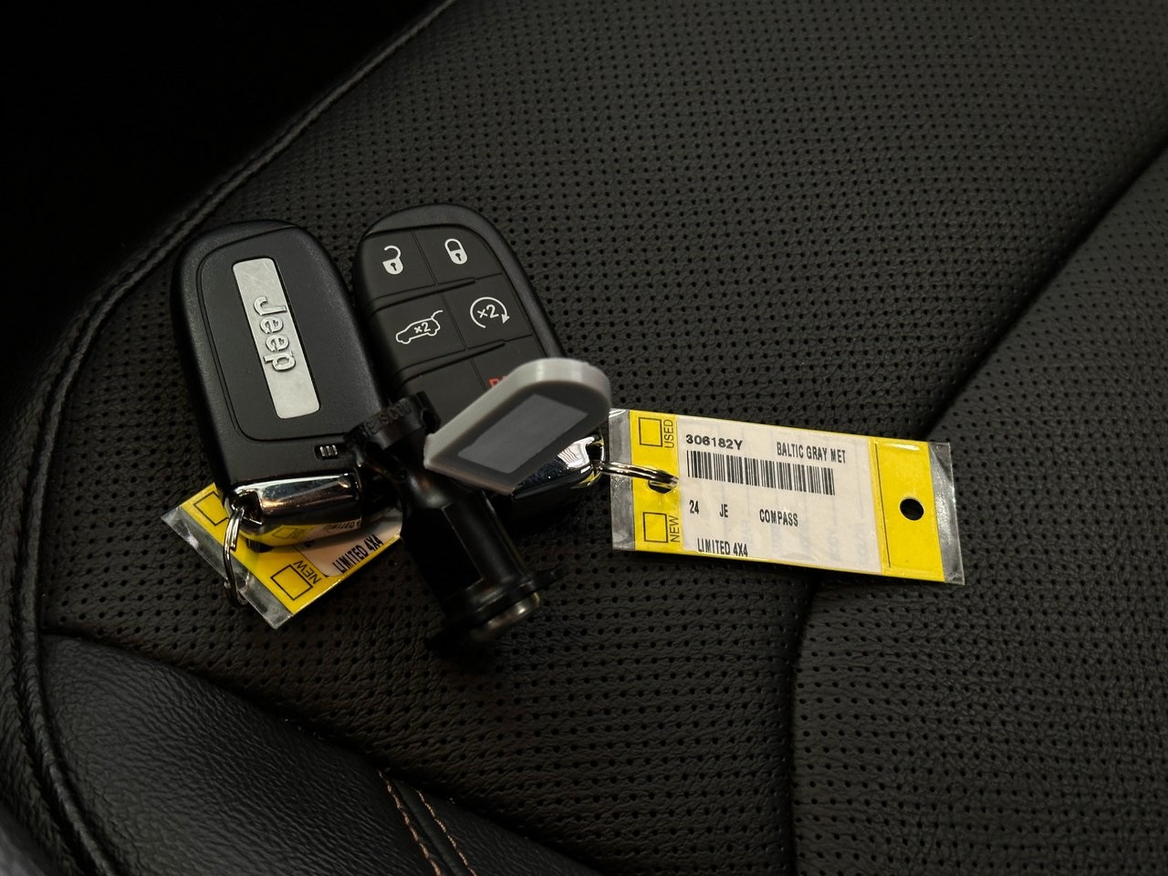 2024 Jeep Compass Limited photo 23