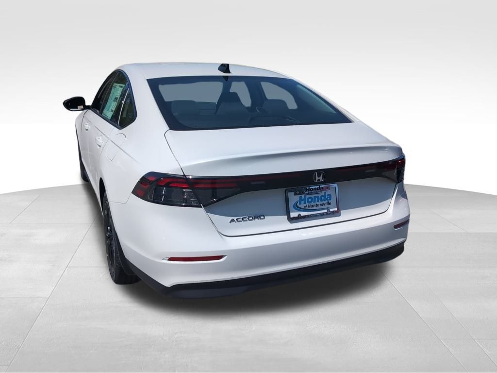 2025 Honda Accord 1.5T SE photo 5