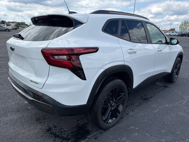 2025 Chevrolet Trax ACTIV photo 4