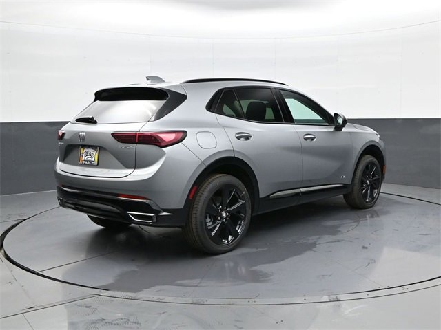 2025 Buick Envision Sport Touring photo 3
