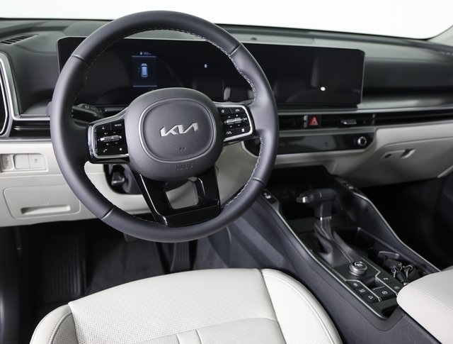 2025 Kia Sorento S photo 10