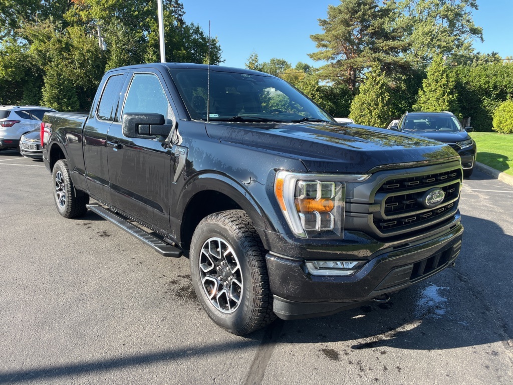2022 Ford F-150 XLT photo 7