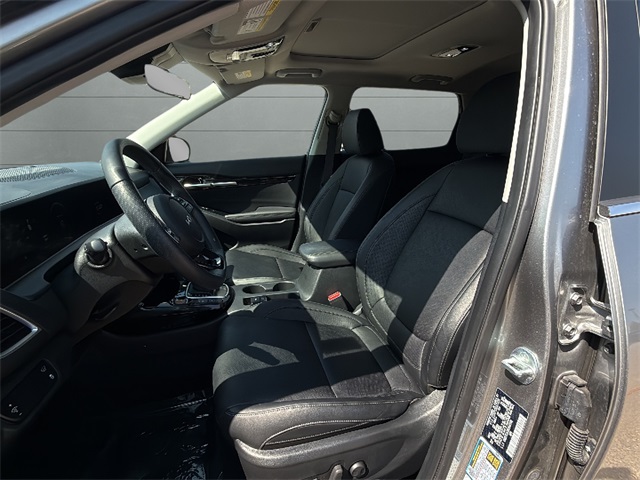 2024 Kia Seltos SX photo 9