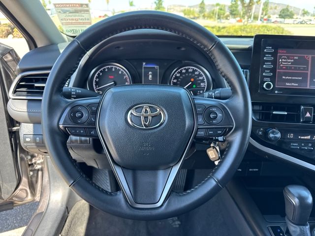 2024 Toyota Camry SE photo 8