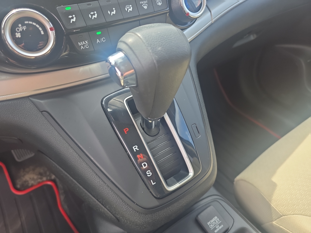 2016 Honda CR-V SE photo 19