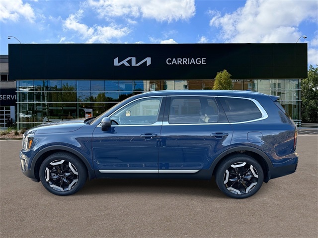 2025 Kia Telluride EX photo 2