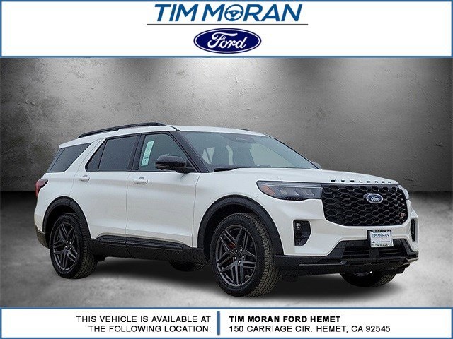 2025 Ford Explorer ST's photo