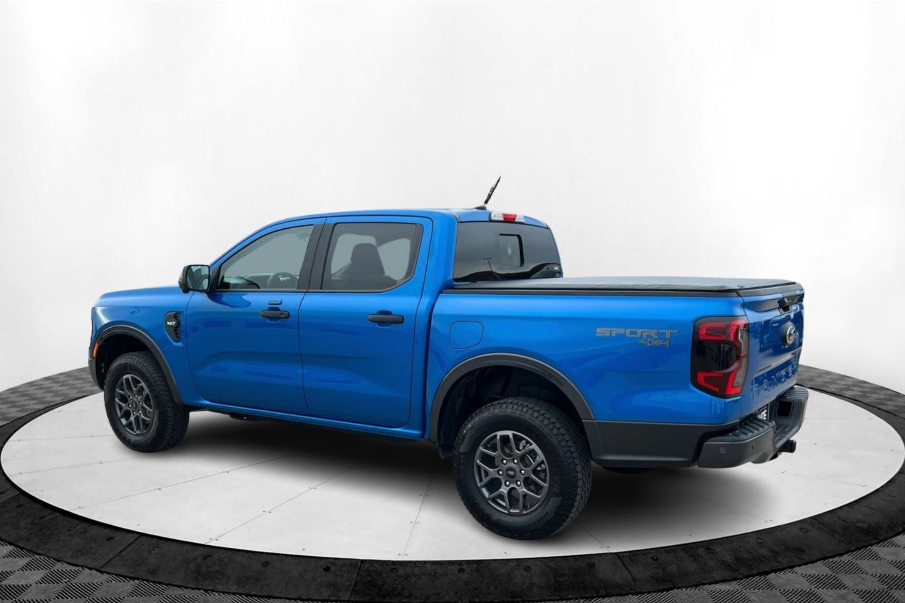 2024 Ford Ranger XLT photo 3