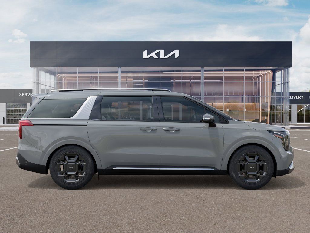2026 Kia Carnival SX photo 7
