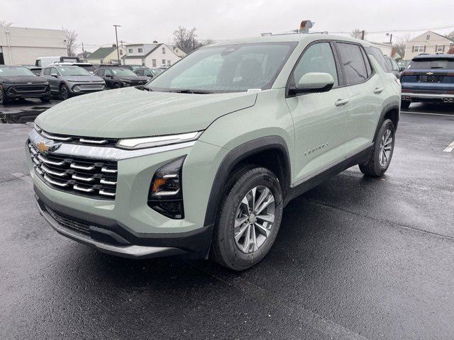 2026 Chevrolet Equinox LT photo 3