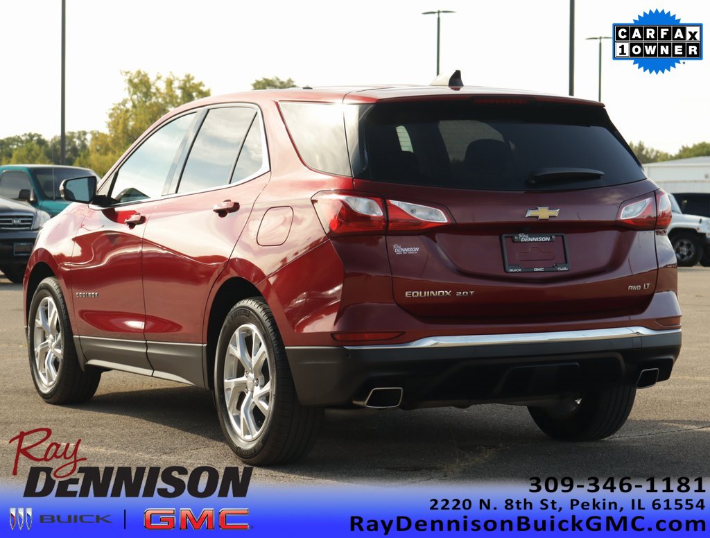 2018 Chevrolet Equinox LT photo 3