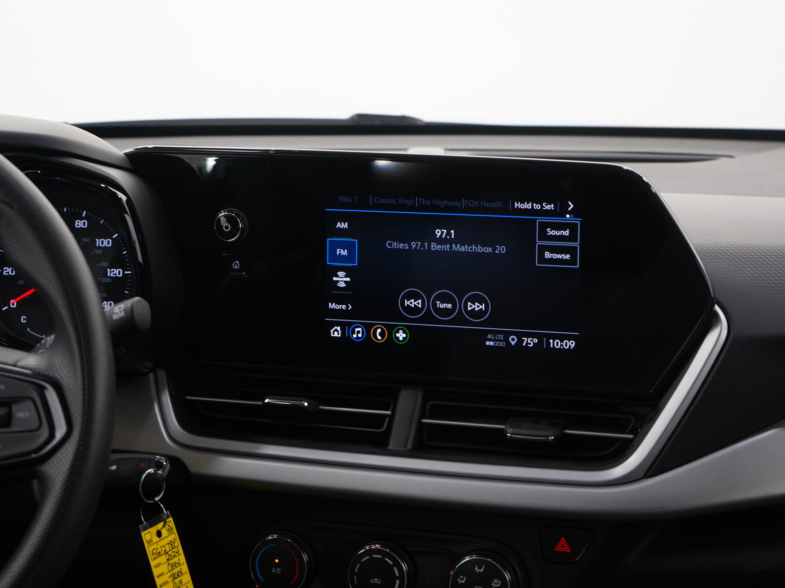 2024 Chevrolet Trax LS photo 14