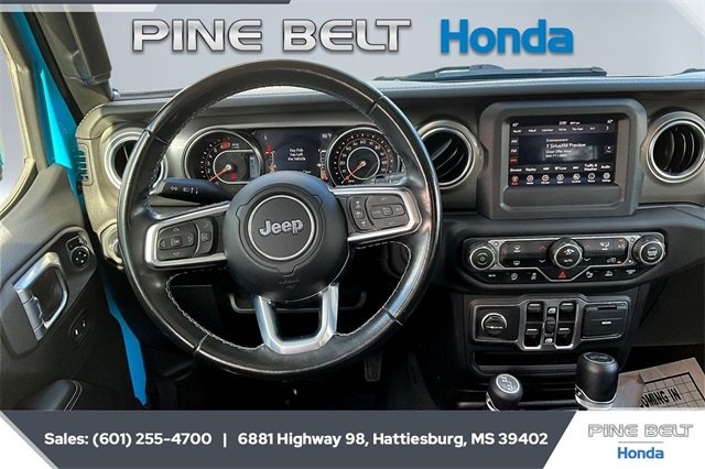 2021 Jeep Wrangler Unlimited Sahara photo 4