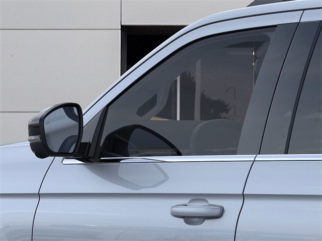 2025 Ford Expedition MAX photo 17
