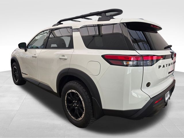 2025 Nissan Pathfinder SV photo 3