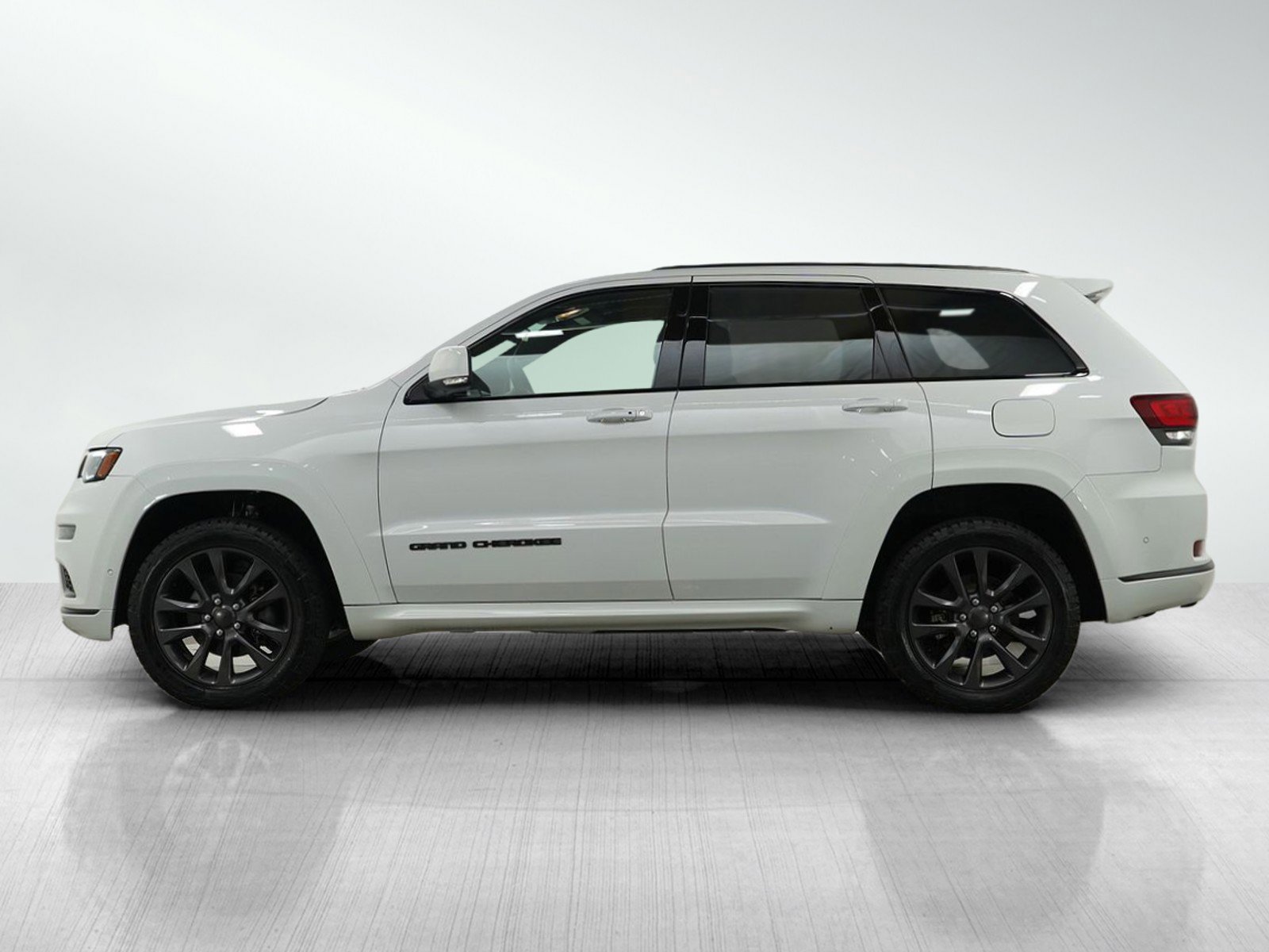 2018 Jeep Grand Cherokee High Altitude photo 2