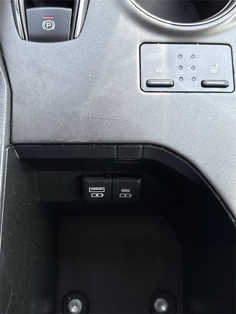 2023 Toyota Camry XSE photo 27