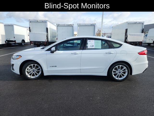 2019 Ford Fusion Hybrid SE photo 4