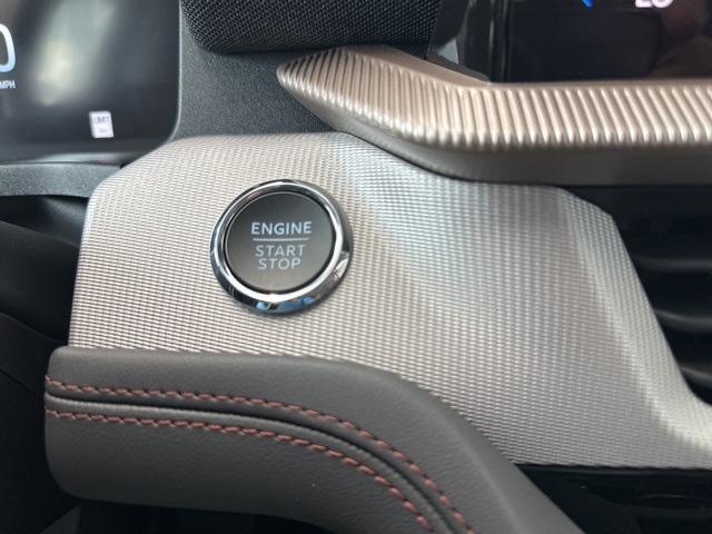 2025 Ford Explorer photo 20