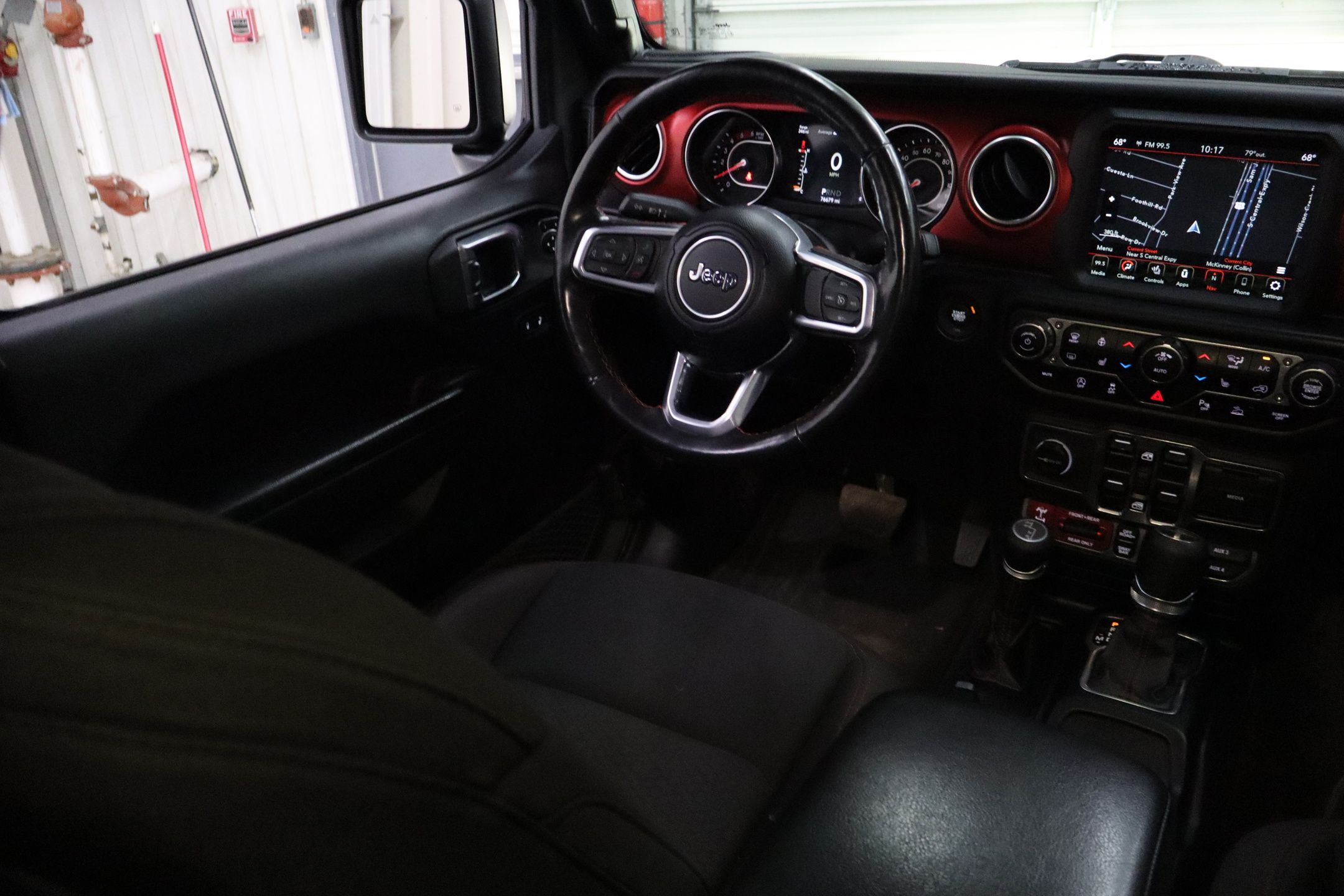 2021 Jeep Gladiator Rubicon photo 20